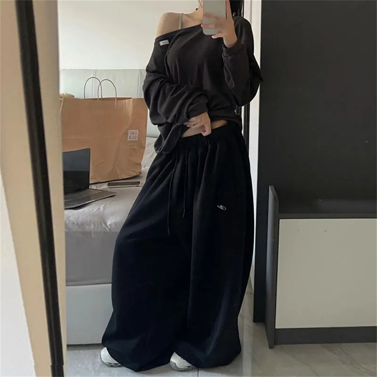 Oversize Woman Black Sweatpant - Women Shoes Joggers review and price